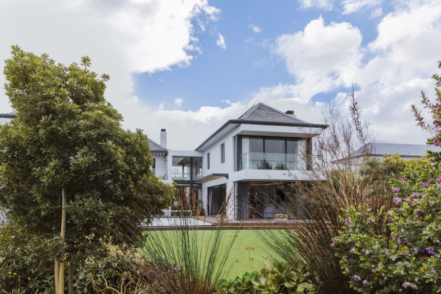 5 Bedroom Property for Sale in Pearl Valley at Val de Vie Western Cape